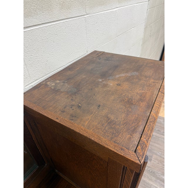 Brown Antique Arts & Crafts Mission Quarter Sawn White Oak Gentleman’s Chiffonier For Sale - Image 8 of 18