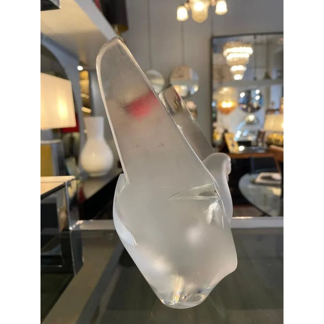 White Frosted Crystal Vase fom Lalique, France, 1956 For Sale - Image 8 of 12