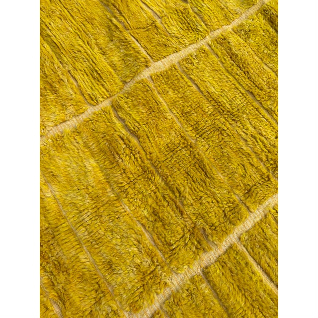 Yellow Handwoven Yellow M'rirt Moroccan Rug – Luxury High Pile Wool Carpet 200 X 300 Cm For Sale - Image 8 of 12