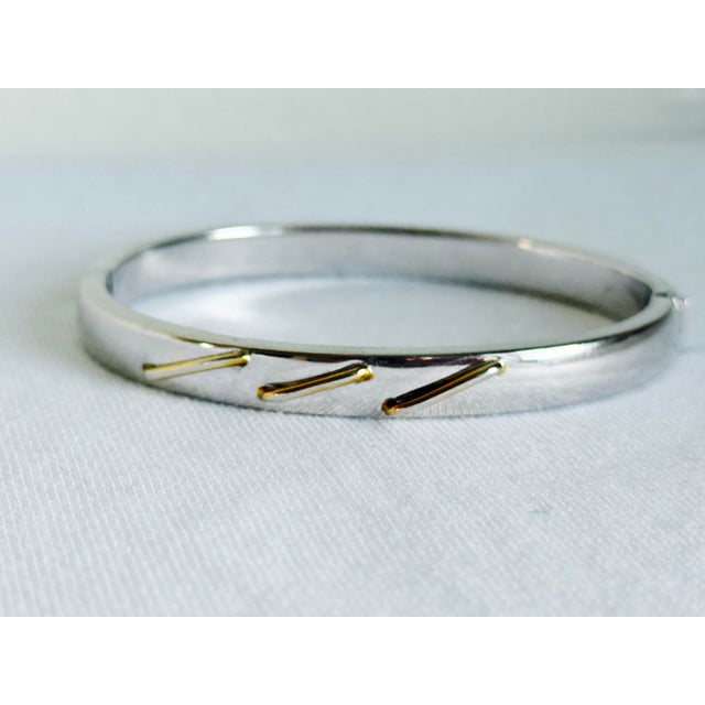 Vintage Italian 925 Sterling Silver Bypass Hinged Bangle Bracelet Italy Modern Sculptural Design For Sale - Image 14 of 14