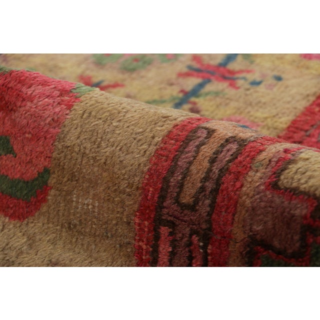 Textile Vintage Samarkand Rug in Beige and Red With Geometric Medallion - Rug & Kilim For Sale - Image 7 of 8