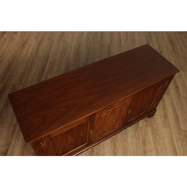 Kittinger Williamsburg Adaptation Mahogany Buffet Cabinet For Sale - Image 12 of 18