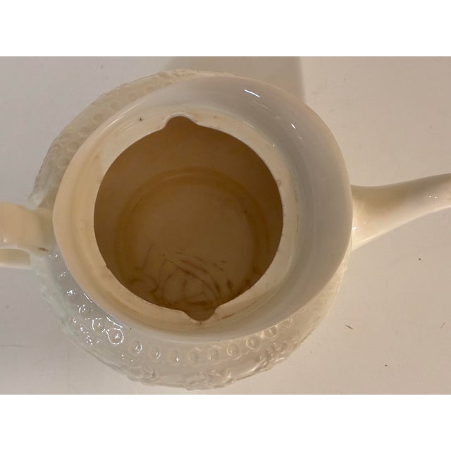Vintage Wedgwood Wellesley Embossed Creamware English Teapot For Sale - Image 10 of 10