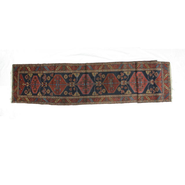 Antique Serapi - 3′1″ × 15′10″ For Sale