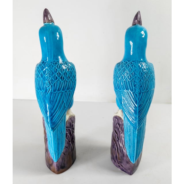 Early 20th Century 20th Century Pair of Chinese Chinoiserie Turquoise Blue and Purple Parrot Figures For Sale - Image 5 of 13
