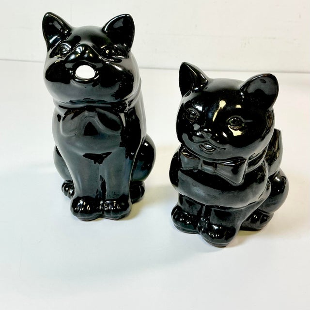 1950s Vintage Americana Boho Chic Majolica Black Cat Cream and Sugar - Set of 2, Halloween. For Sale - Image 10 of 13