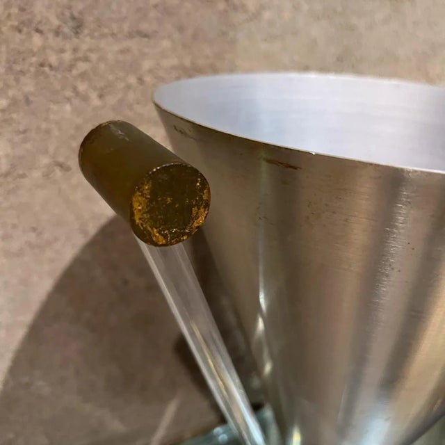 Transparent 1960s Lucite Color Vase Memphis School Style Vasa For Sale - Image 8 of 12