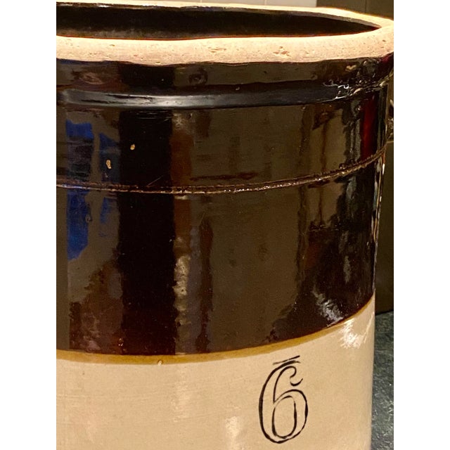 Mid 19th Century Antique 6-Gallon Two-Toned Salt-Glazed Crock For Sale In Boston - Image 6 of 13