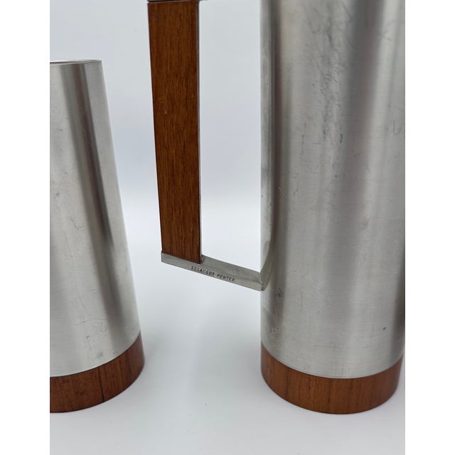 1960s Danish Modern Tiki Era Royal Selangor Pewter & Teak Mug Tankard Steins - Set of 3 For Sale In Palm Springs - Image 6 of 9