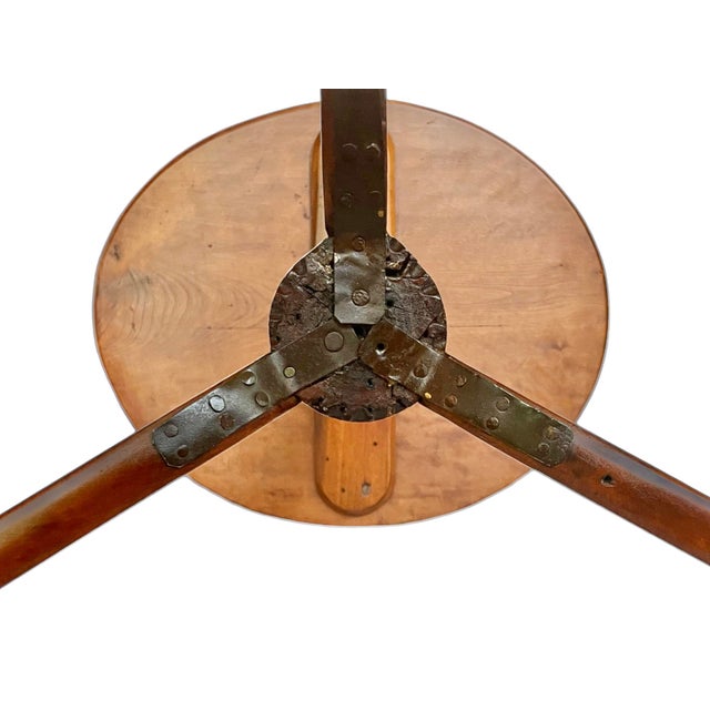 Late 18th Century Cherry American Hepplewhite Side Table For Sale - Image 9 of 11