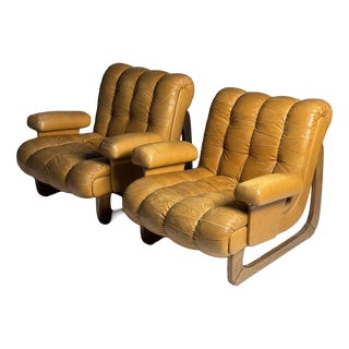 Vintage Italian Armchairs in Leather, 1970, Set of 2 For Sale