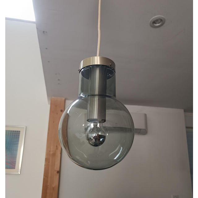 Metal Bulb Hanging Lamp by Frank Ligtelijn for Raak, 1970s For Sale - Image 7 of 7