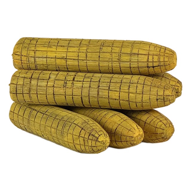 Set of 6 Vintage Primitive Hand Carved and Painted Corn Cob Decoys For Sale