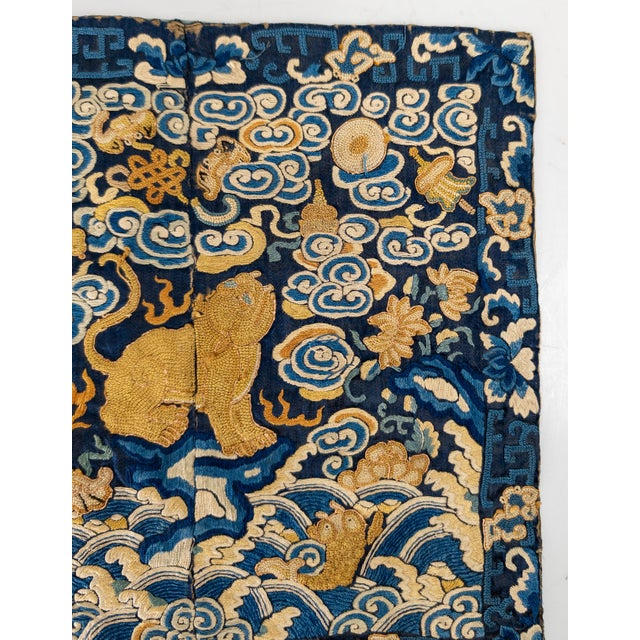 Chinese 19th Century Qing Dynasty Embroidered Silk Military Rank Badge With Lion For Sale - Image 3 of 7