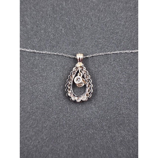 1930s 1.00 Ct Diamond Pendant For Sale - Image 5 of 8