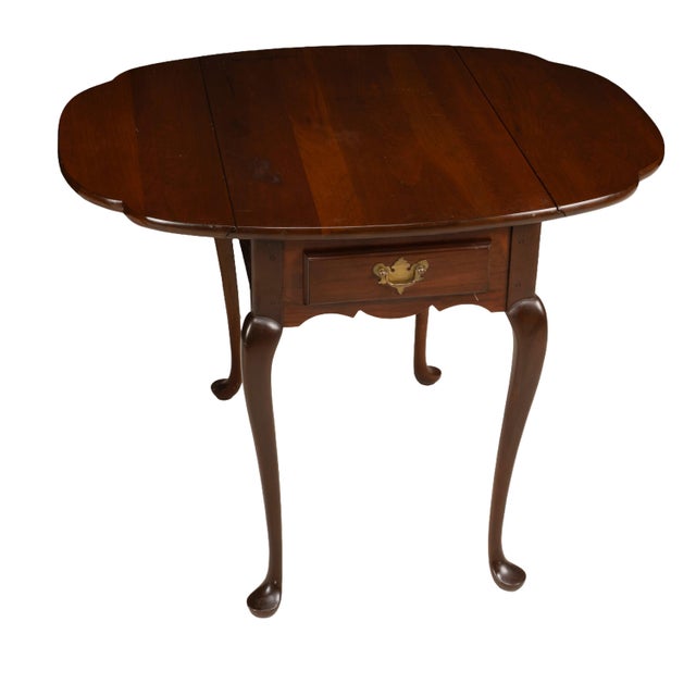 1970s 1970s Pair Hitchcock Solid Cherry Drop Leaf Side Tables Queen Anne Style End Tables For Sale - Image 5 of 15