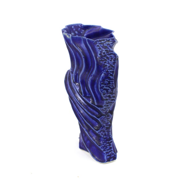 Ceramic Vintage Studio Pottery Ridged Biomorphic Blue Vase by Frank Fabens For Sale - Image 7 of 8