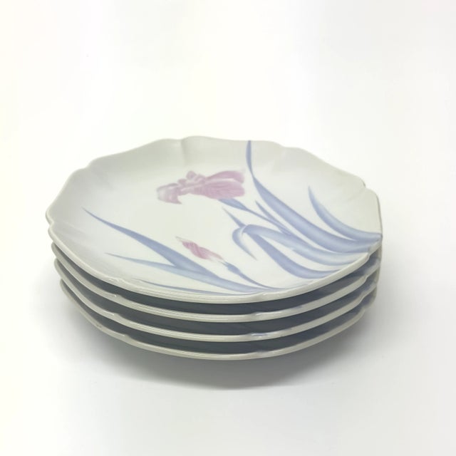 Eclectic Decorative Wall Plate Curation - Group of 9 For Sale - Image 9 of 12