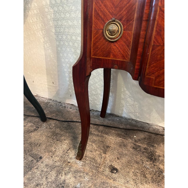 Antique Louis XV Style French Inlaid Marble Top Chest or Commode. For Sale In West Palm - Image 6 of 7