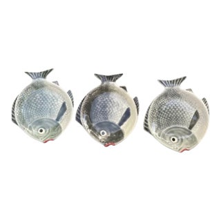 Vintage Majolica Fish Dishes | Set of 3 For Sale