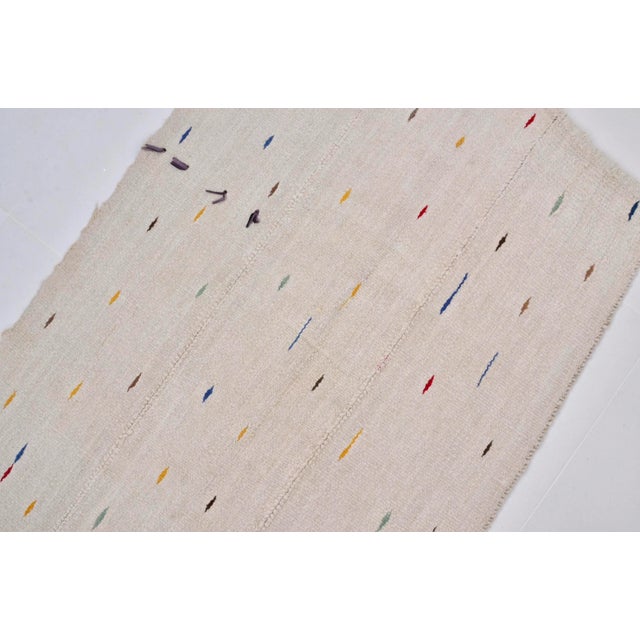 1960s 1960s Minimalist Designer Turkish Hemp Kilim Rug For Sale - Image 5 of 11