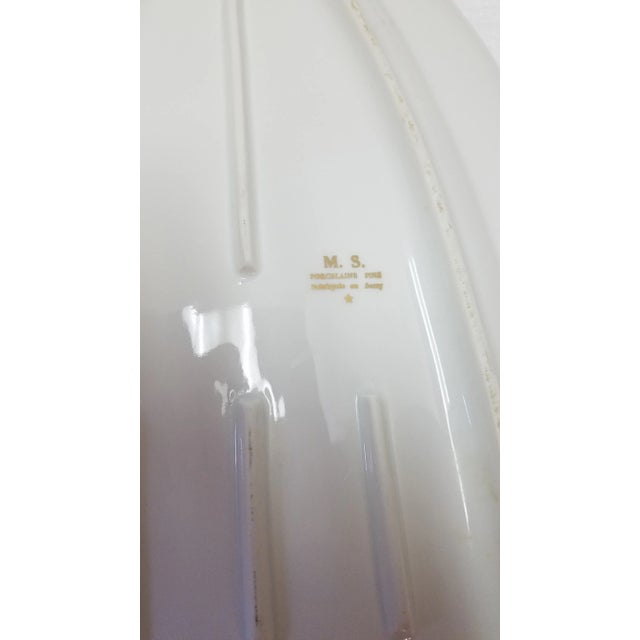 White 1960s French Hand-Painted Porcelain Fish Platter For Sale - Image 8 of 10