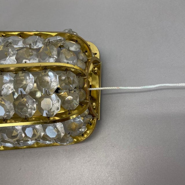 Vintage Austrian Wall Light in Brass and Crystal Glass from Bakalowits & Söhne, 1950s For Sale - Image 10 of 16