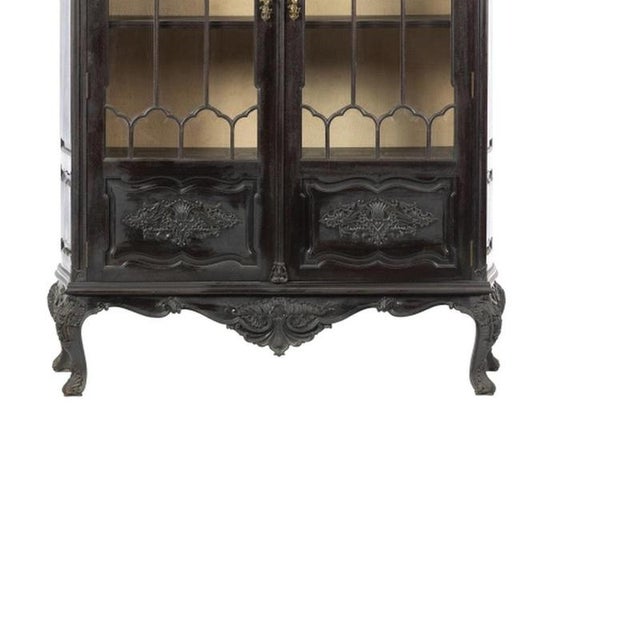 Early 20th Century Display Cases, Set of 2 For Sale - Image 5 of 6