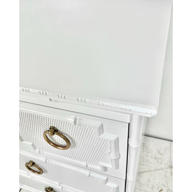 Vintage Lacquered Omega Faux Bamboo Chest of Drawers Dresser For Sale In Tampa - Image 6 of 12