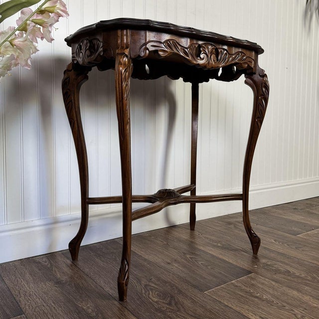 Mid 20th Century Walnut Hand-Carved French Provincial Side Table For Sale - Image 14 of 15