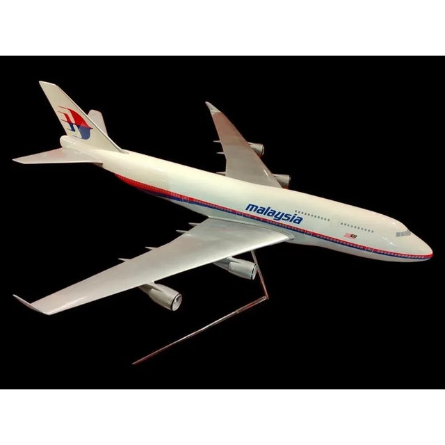 Large Travel Agency Airplane, 1970s For Sale - Image 10 of 13