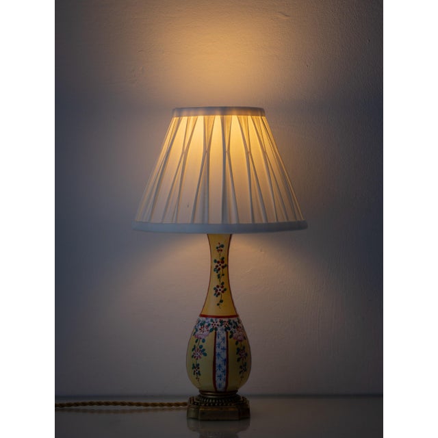 Chinoiserie Yellow Porcelain Lamp, Europe, 1900s For Sale - Image 6 of 15