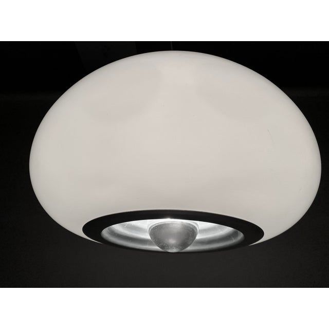 Mid-Century Modern Black and White Pendant by Pier Giacomo and Achille Castiglioni for Flos, 1965 For Sale - Image 3 of 14
