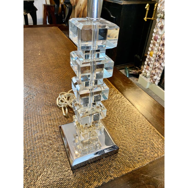 Stacked Lucite & Stainless Steel Lamp For Sale - Image 4 of 7