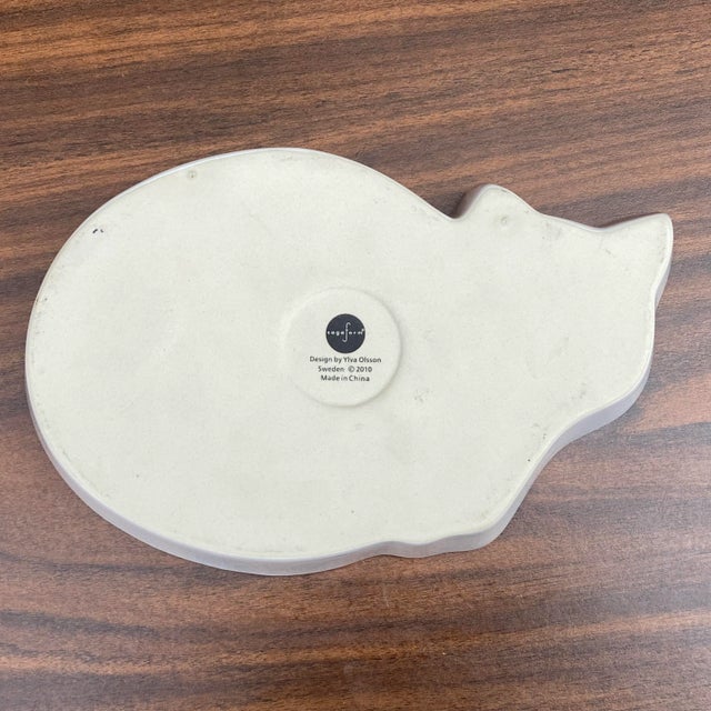 Sagaform Black & White Divided Cat Dish by Ylva Olsson For Sale - Image 4 of 9