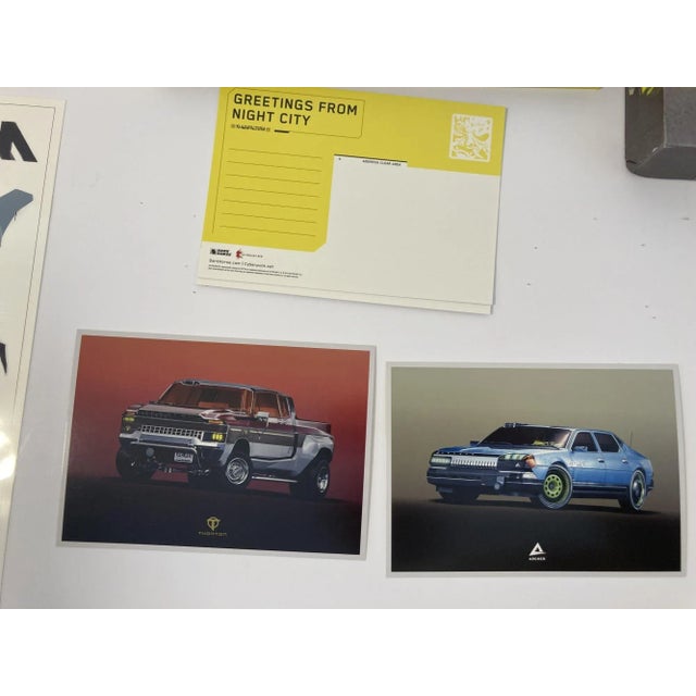 Green World of Cyberpunk 2077 Hc De Luxe Collection Comic Book Published Jul 2020 by Dark Horse For Sale - Image 8 of 13