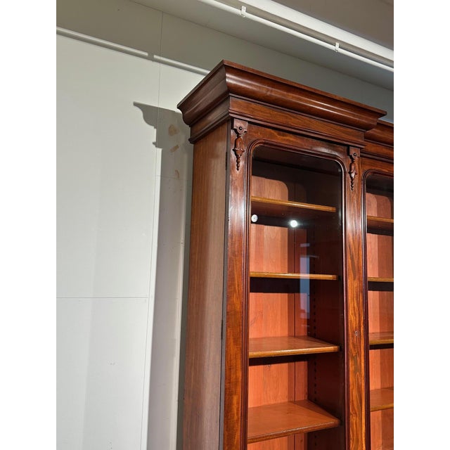 Large Victorian Bookcase in Mahogany For Sale - Image 3 of 18
