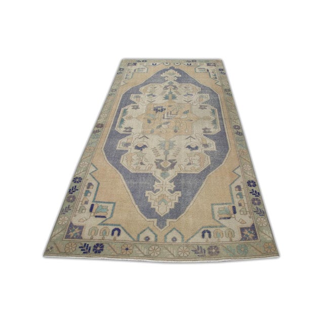 Oriental Hand Knotted Rug Turkish Anatolian 4'3" x 8' For Sale In Houston - Image 6 of 6