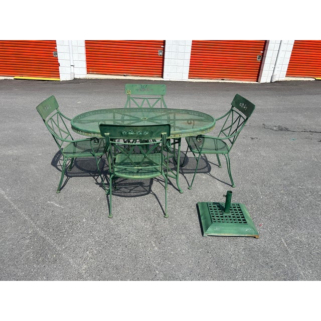 American Vintage Wrought Iron Patio Set Table and 4 Chairs **** For Sale - Image 3 of 11