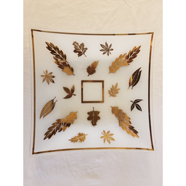 Vintage Mid-Century Modern 22k Gold Leaf Glass Serving Tray For Sale - Image 10 of 10