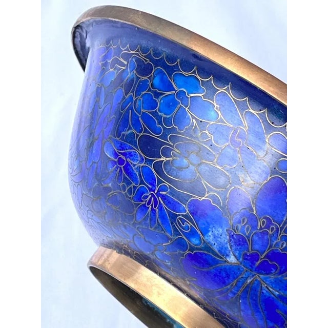 Jingfa Jingfa Chinese Blue Cloisonné Bowl & Carved Wooden Stand For Sale - Image 4 of 6