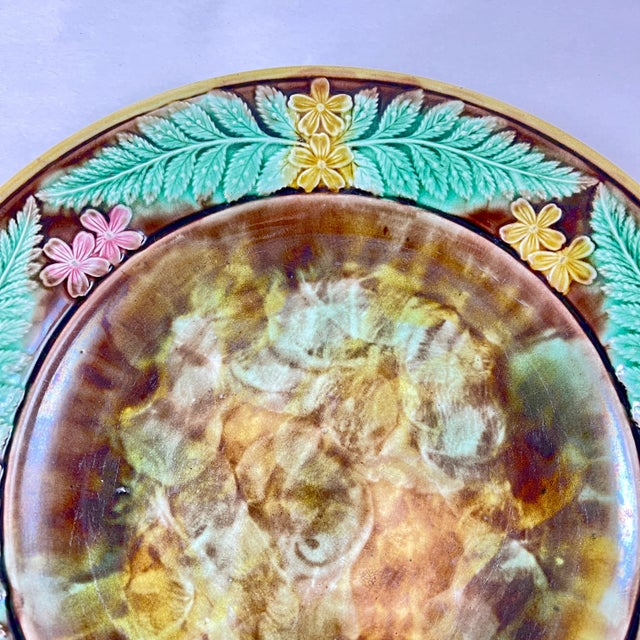 Late 19th Century Adams & Bromley English Majolica Cheese Tray, Buttercup & Fern Leaf Border For Sale - Image 5 of 11