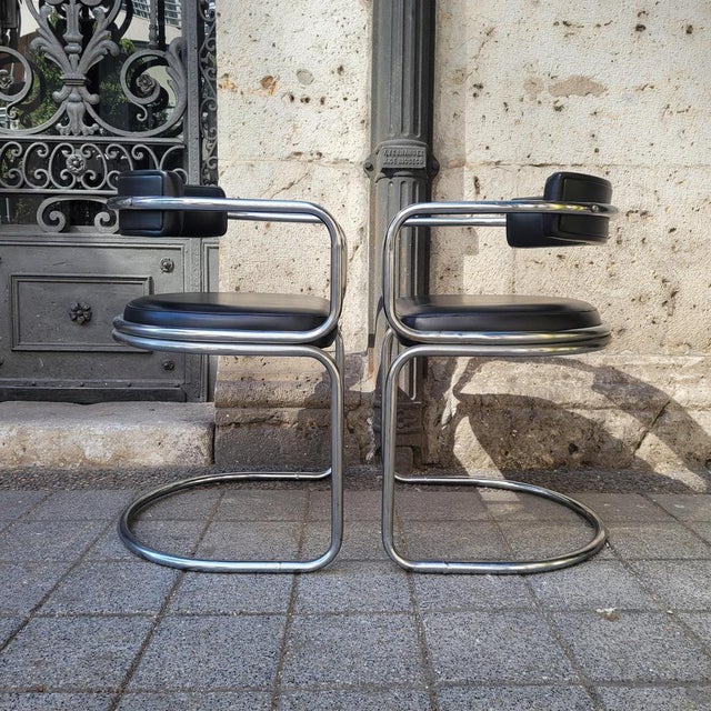 1970s Modern Bauhaus Armchairs in Chromed Steel and Black Leather, Switzerland, 1970s, Set of 2 For Sale - Image 5 of 18