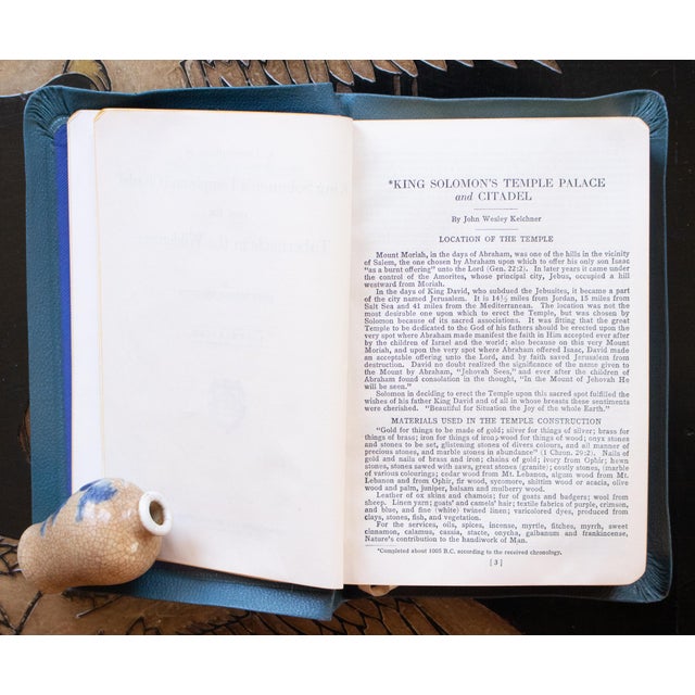 C. 1930-1940s Masonic Edition of the Holy Bible in Original Box, Windsor Lodge, Embossed Sealed, Numbered and Signed For Sale - Image 9 of 18