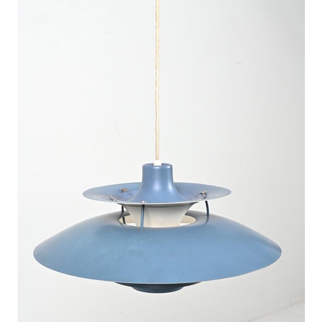 Mid-Century Modern 1960's Danish Ph5 Pendant Light in Blue Tones by Poul Henningsen for Louis Poulsen For Sale - Image 3 of 9