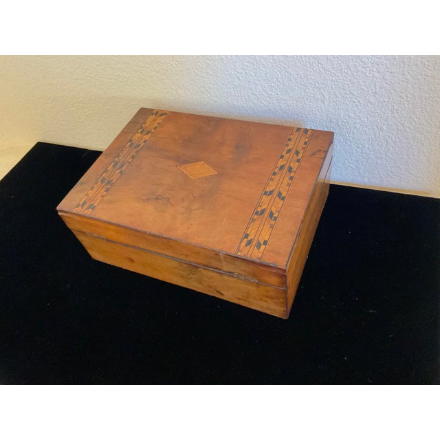 19th Century Inlaid Walnut Tunbridge Box For Sale - Image 9 of 12