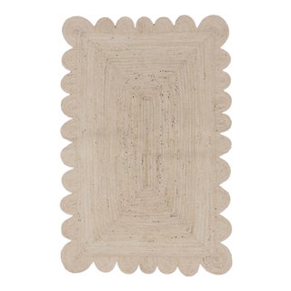 Natural White Jute Scallop Hand Made Rug - 3'x5' For Sale