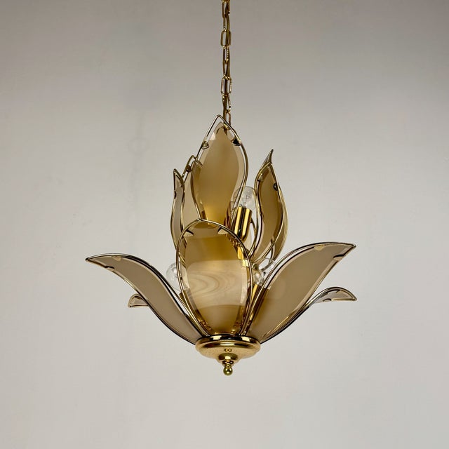 Mid-Century Modern Vintage Lotus Chandelier in Brass and Brown Smoked Beveled Glass, Italy, 1980s For Sale - Image 3 of 9