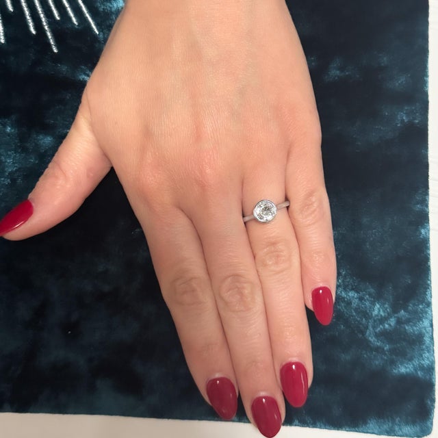 Silver 1.01 Carat Round Diamond Vintage Bezel 14k White Gold Solitaire Ring, Size 5.25 For Sale - Image 8 of 8