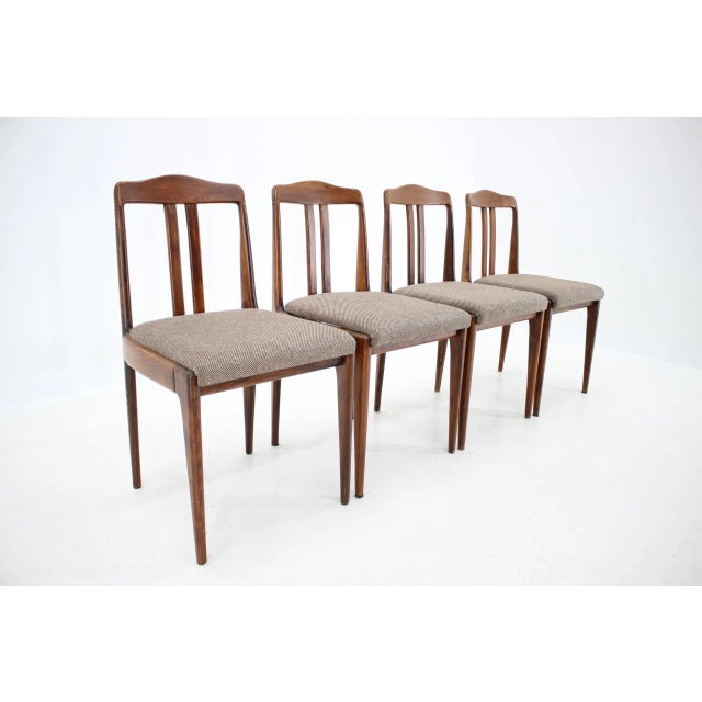 Set of six midcentury dining chairs in style of Johannes Andersen, Denmark, 1960s, very comfortable.
